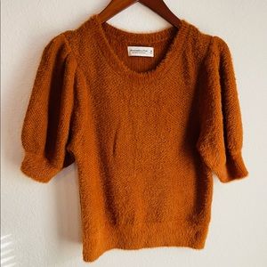 ✨NWT✨ Abercrombie and Fitch puffed short sleeved sweater, US Women’s size M